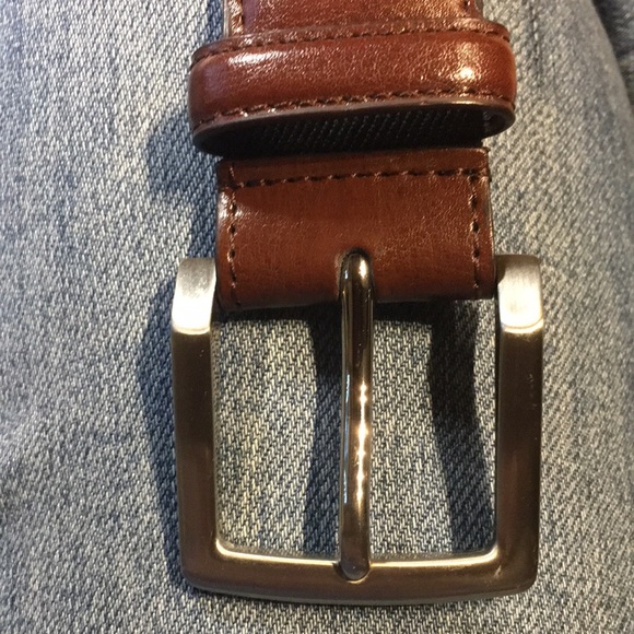 Handsome mahogany brown belt with brushed metal square buckle. - Picture 2 of 9